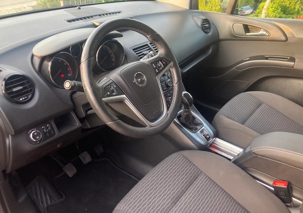 Opel Meriva cena 40900 przebieg: 138000, rok produkcji 2016 z Pruszków małe 254